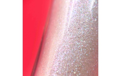 gloss-holodisco-closeup_2fca5a9d