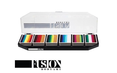 leanne_s_festive_palette_logo-min_339657736